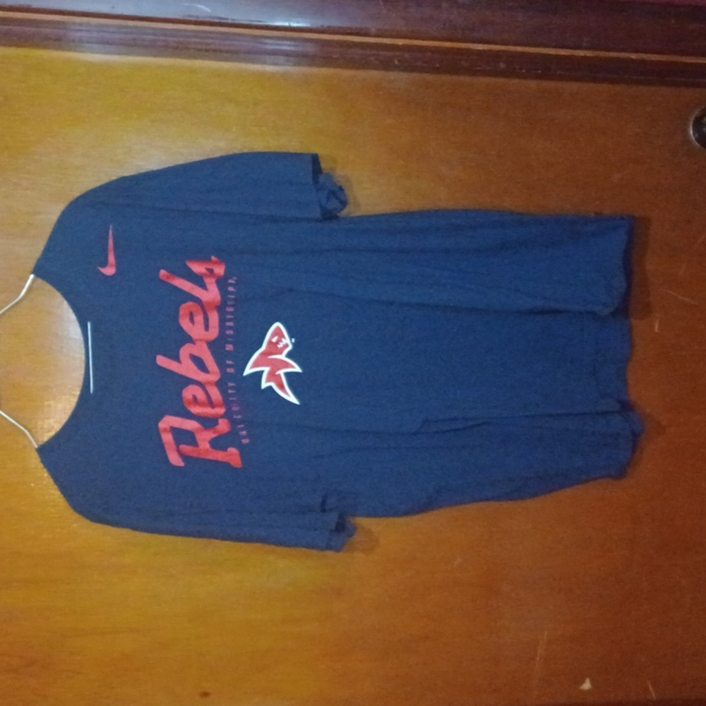 Official Nike University of Mississippi Rebels t-shirt size large.